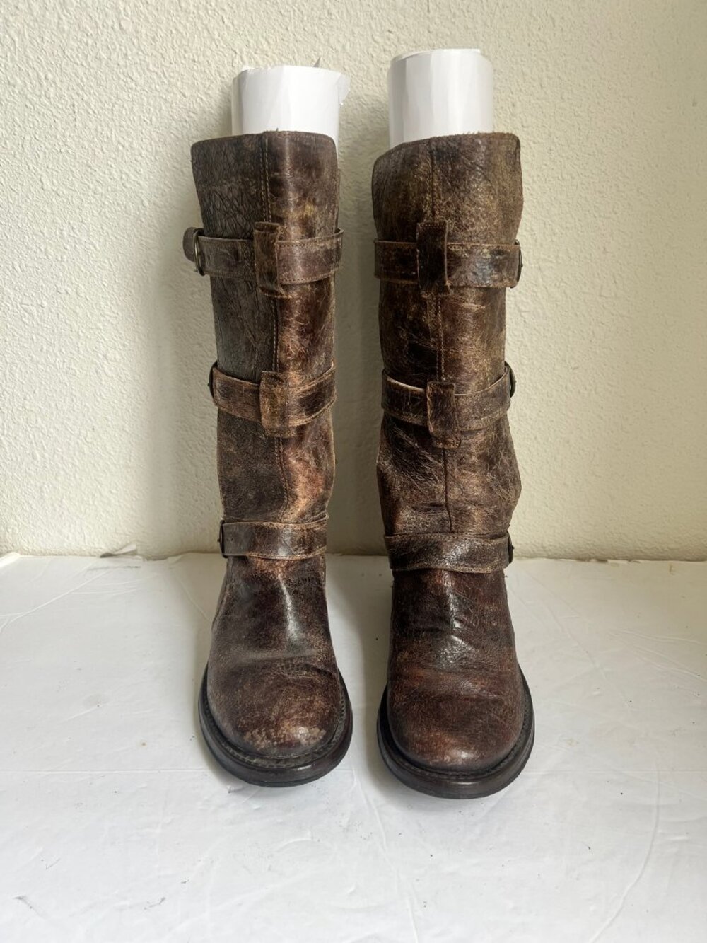 VINTAGE STEVE MADDEN CRACKLE BUCKLE TALL BOOTS SIZE 9 US